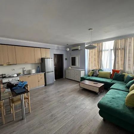 Blue Wave Golem (Tirana)